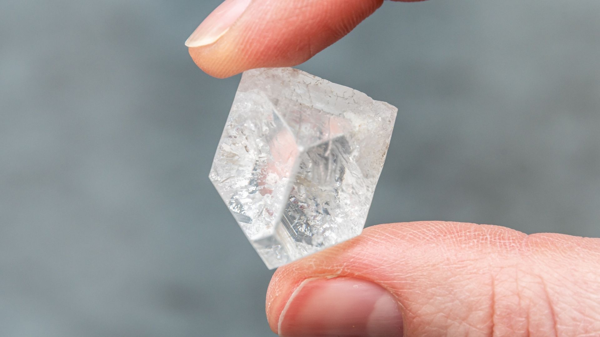 Establishing a Single Source of Truth with Oracle Cloud PIM The Forevermark Story